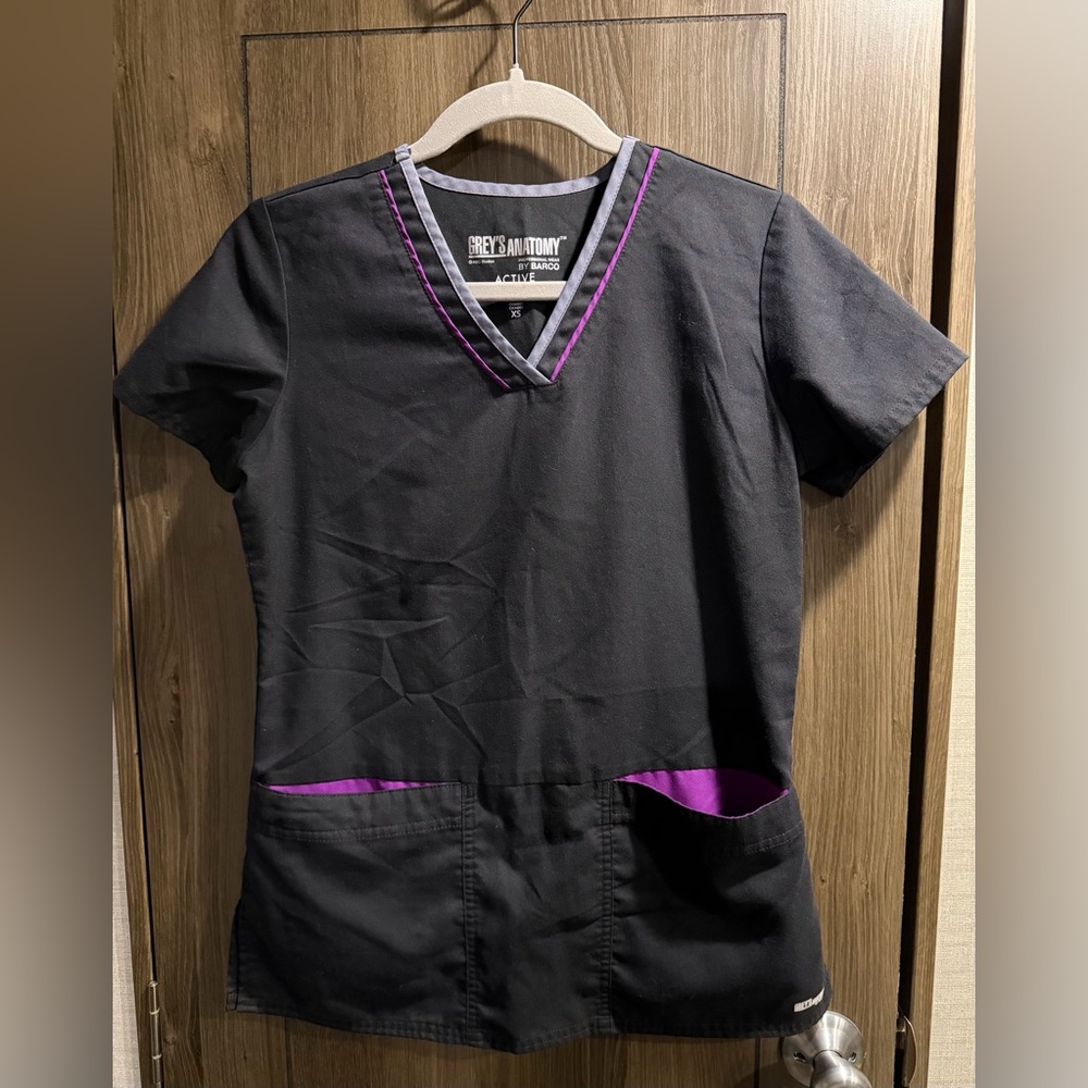 Grey's Anatomy Black and Purple Women's Top